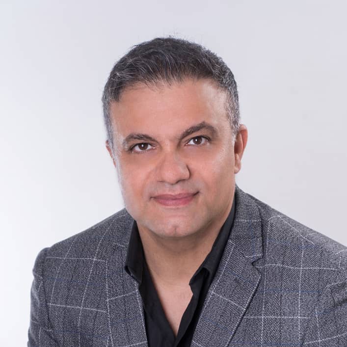 Ron Moosakhani Realtor in Richmond Hill - Central Home Realty